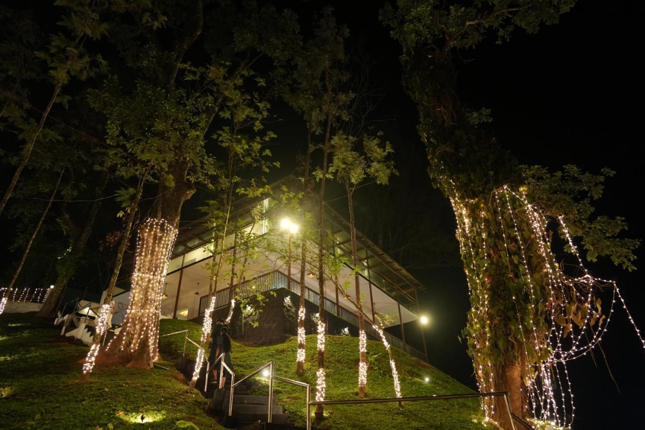 Hotel Misty Wonders Munnar Esterno foto