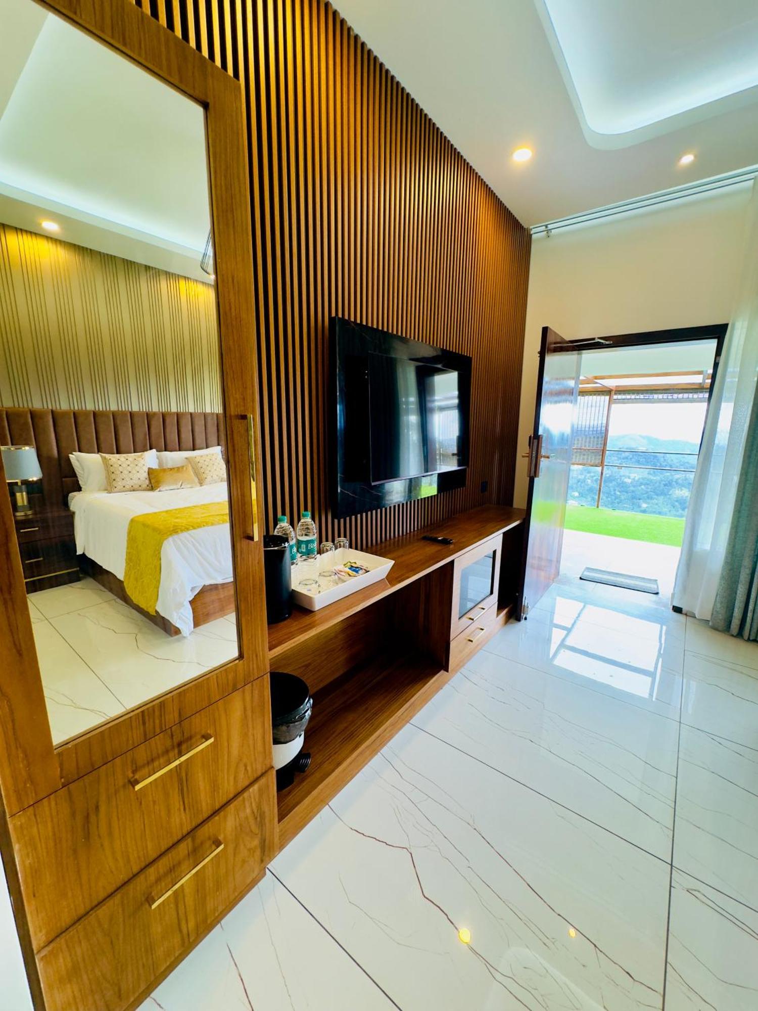 Hotel Misty Wonders Munnar Esterno foto