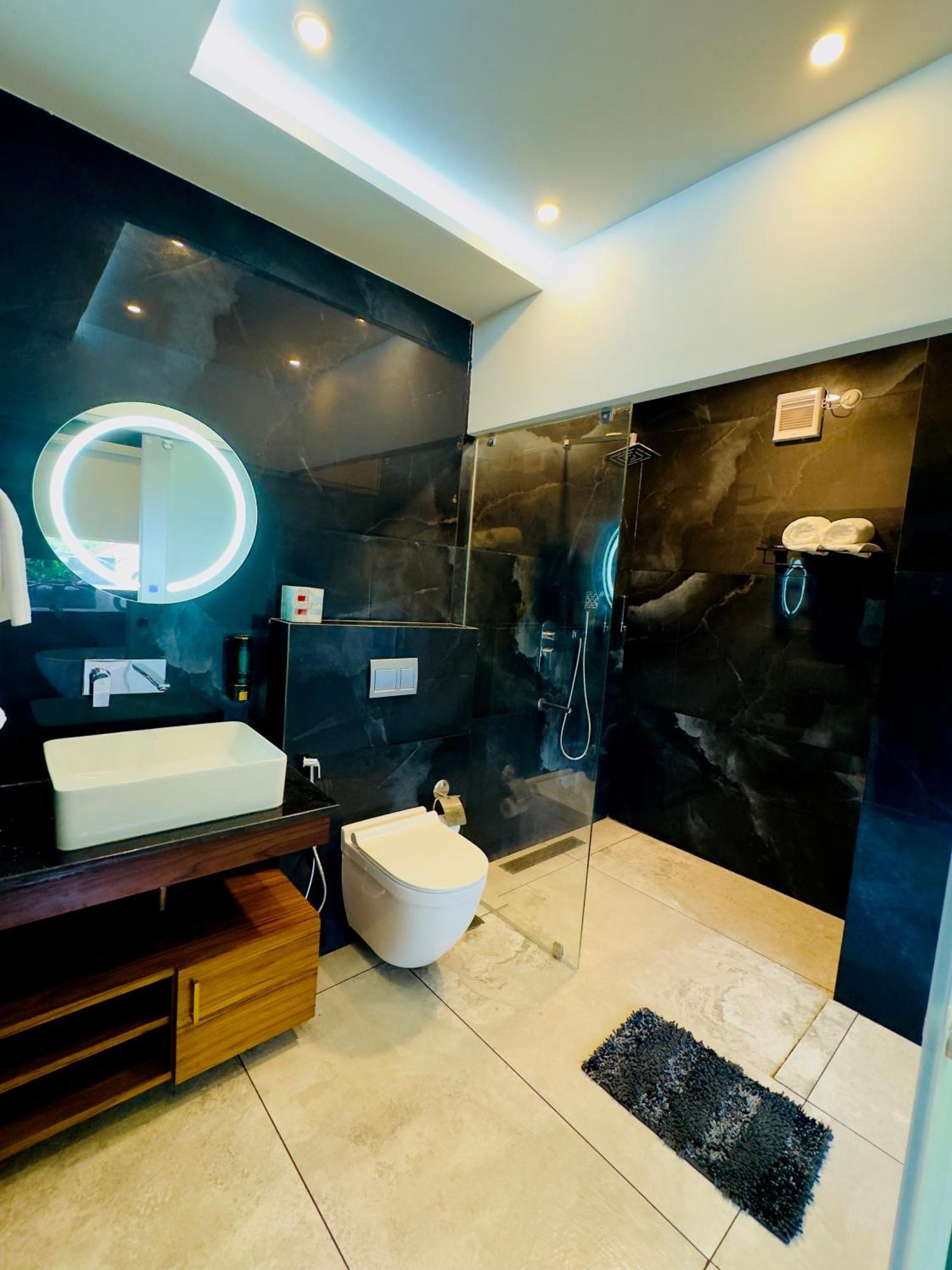 Hotel Misty Wonders Munnar Esterno foto